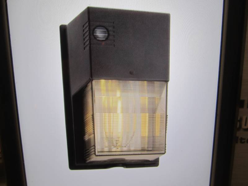 lot 199 image: Lithonia Lighting Wall Pack 70-Watt...
