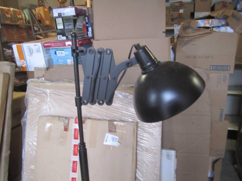 lot 214 image: Expandable Floor Lamp Black 58.5 t...