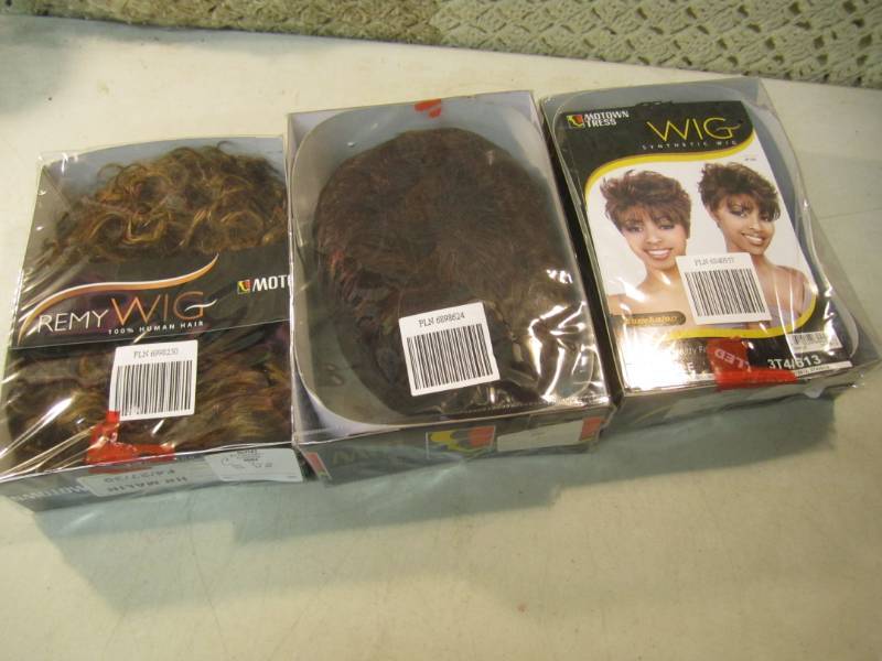 lot 218 image: Lot of 3 Motown Tress Wigs Retail $...