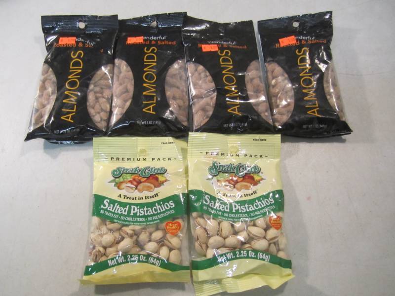 lot 254 image: Mixed Lot of 6 Bags of 4 Roasted & ...
