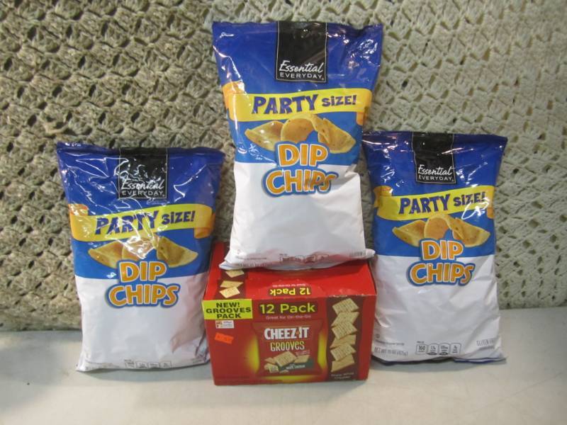 lot 263 image: Mix Lot of 3 Bags of Party Size Dip...