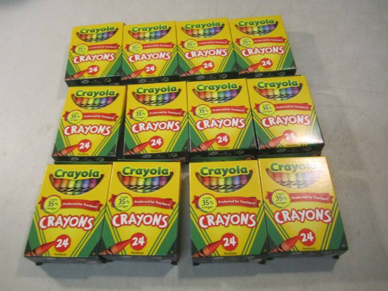 lot 272 image: 12 Boxes of Crayola Crayons 24 cray...