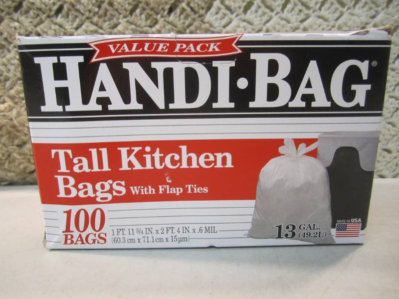 lot 286 image: Box of 100 Tall Kitchen Bags with F...