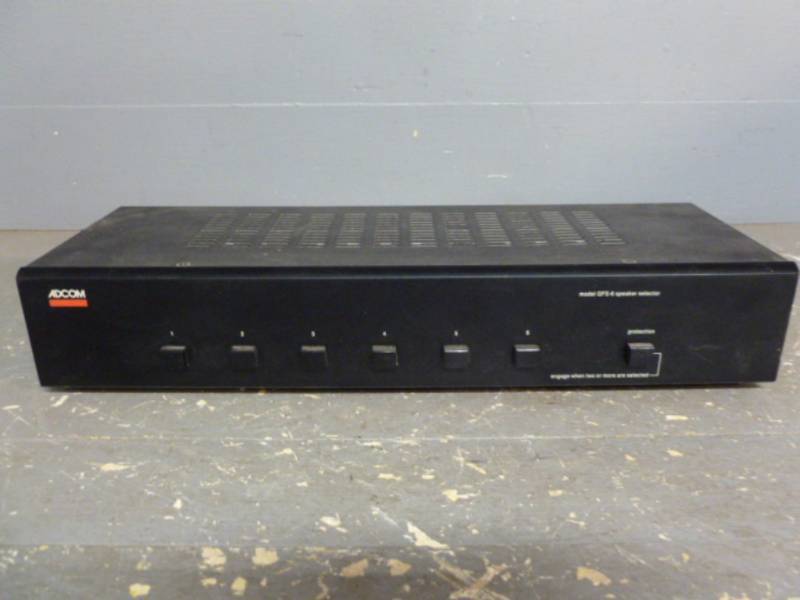 lot 17 image: Electronics