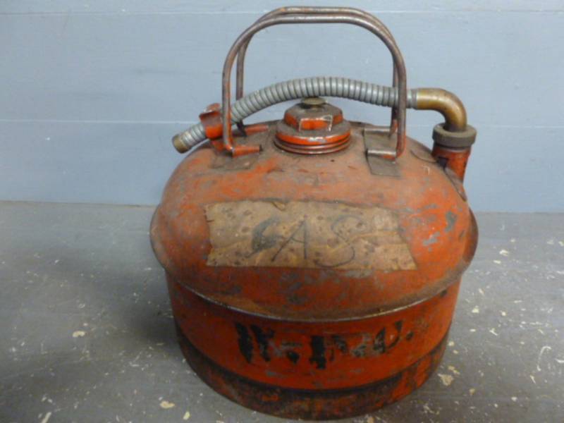 lot 20 image: Vintage Gas Can