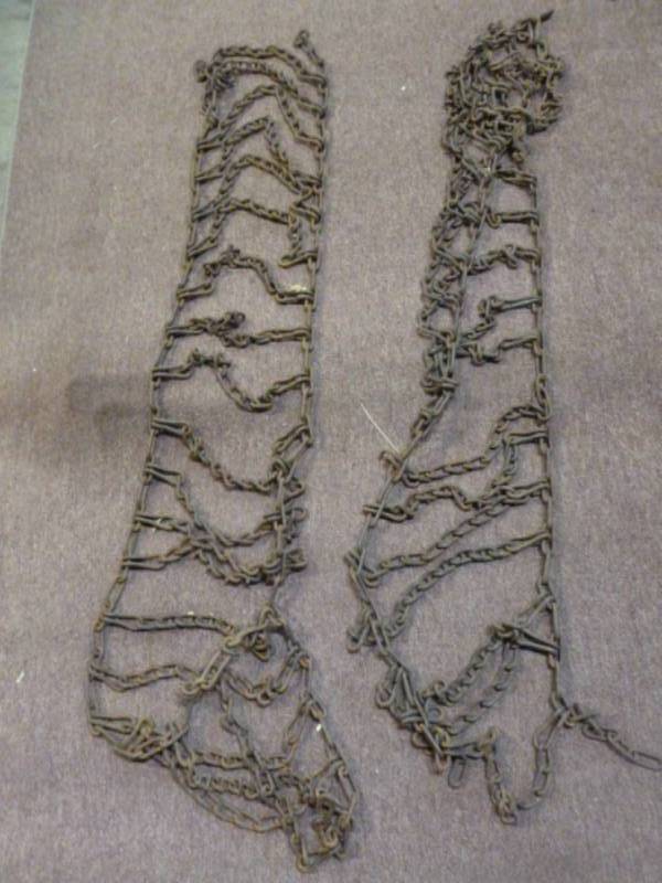 lot 36 image: Garden Tractor Chains