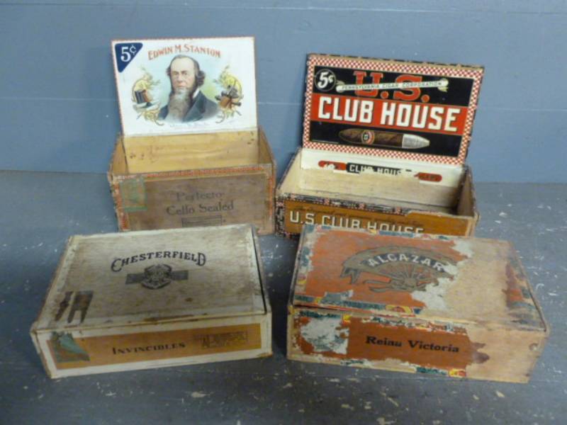 lot 96 image: Antique Cigar Boxes