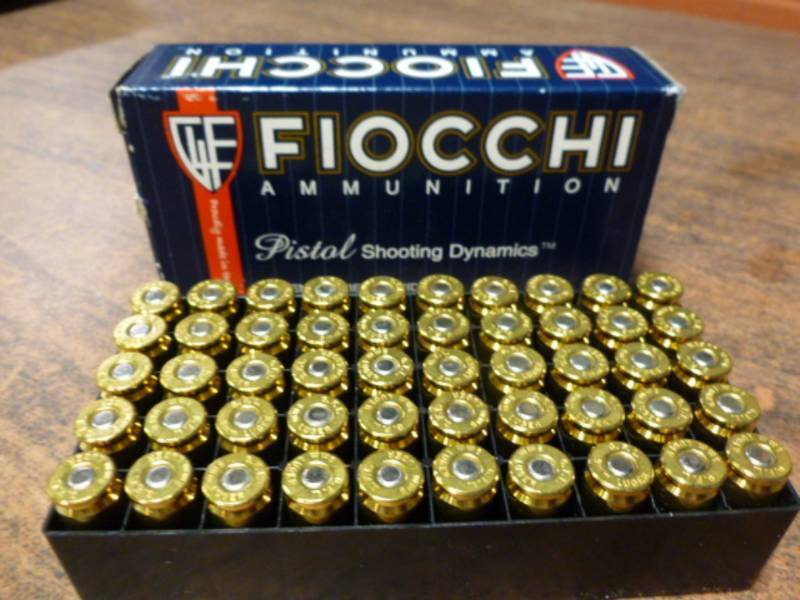 lot 121 image: Pistol Ammo