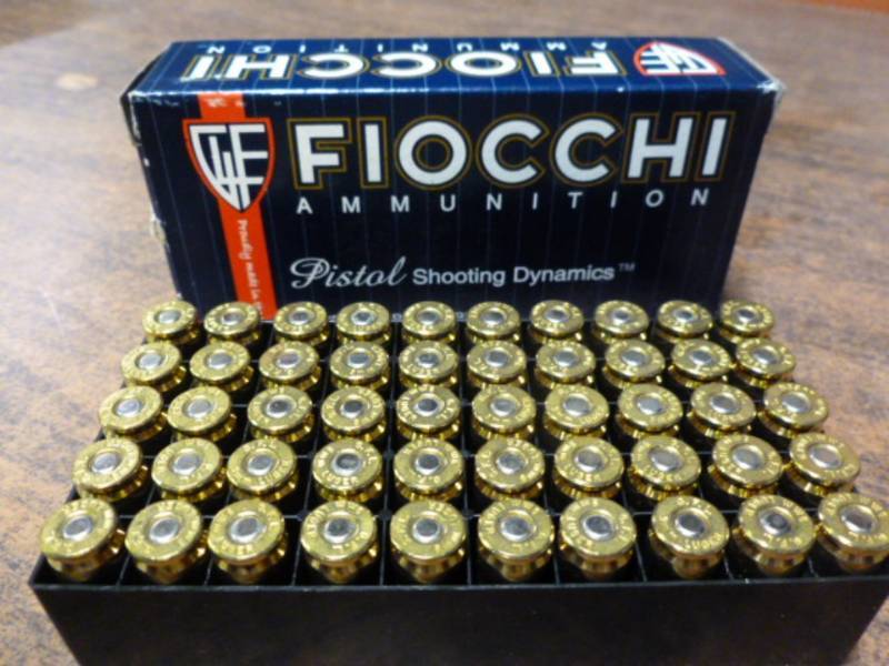 lot 122 image: Pistol Ammo