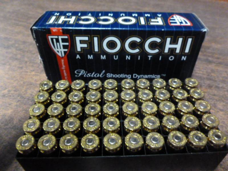 lot 134 image: Pistol Ammo
