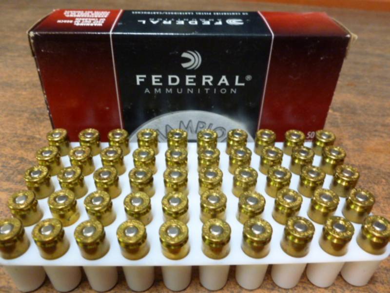 lot 136 image: Pistol Ammo
