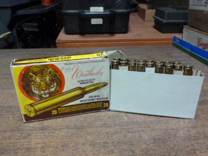 lot 185 image: Vintage Ammo