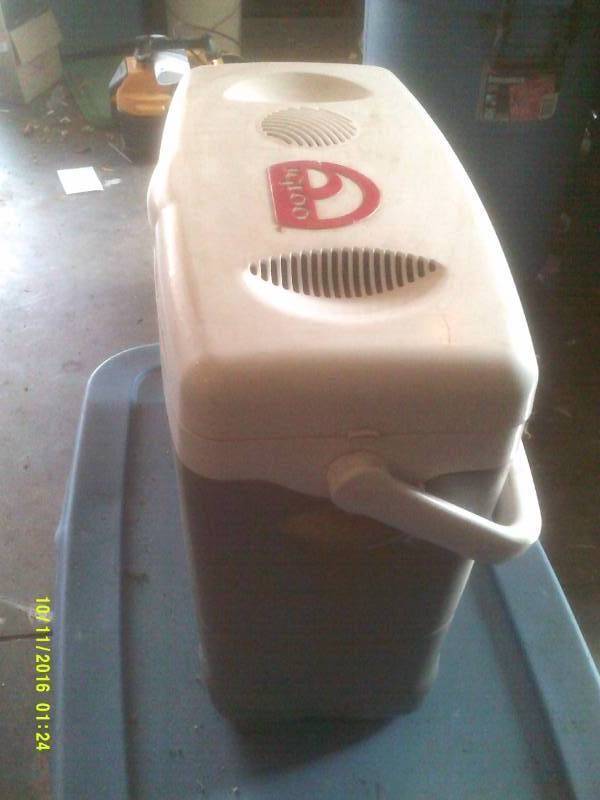 IGLOO COOLER