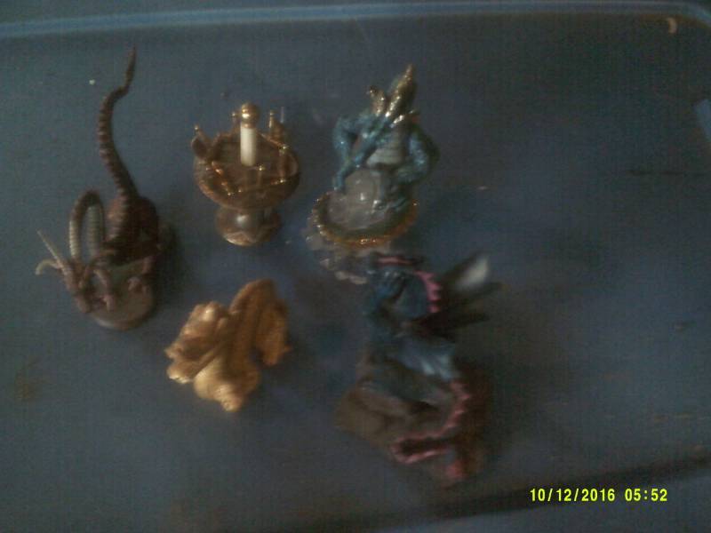 VINTAGE DRAGON ITEMS