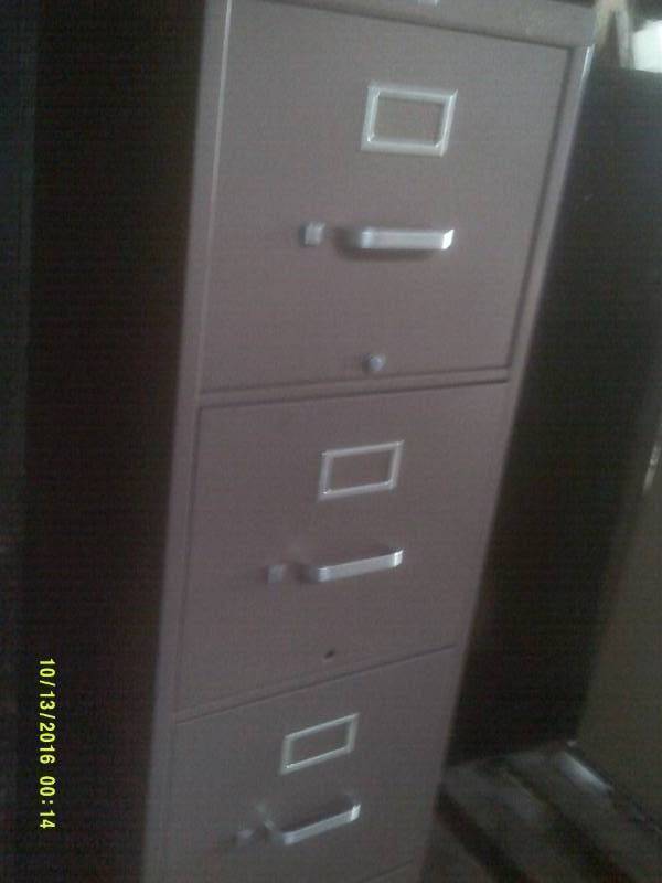 2 METAL FILE CABNETS