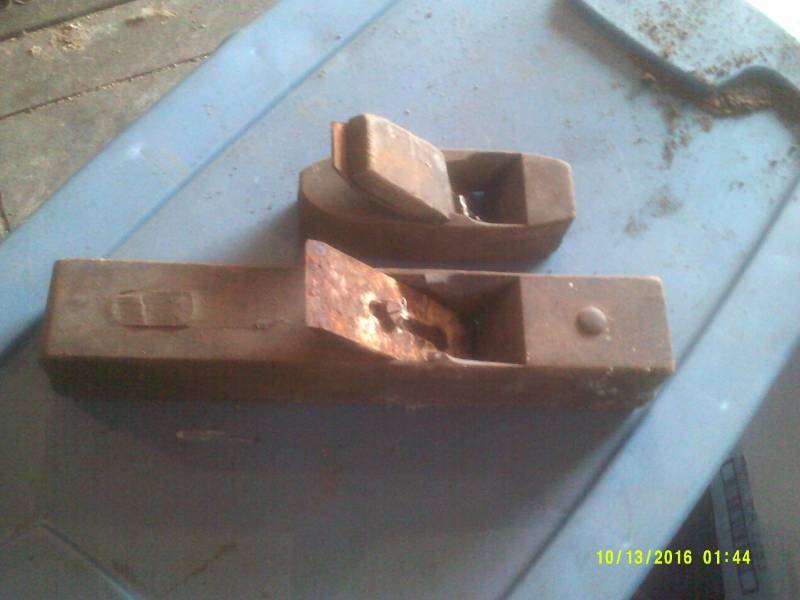 2 ANTIQUE WOOD LATHES
