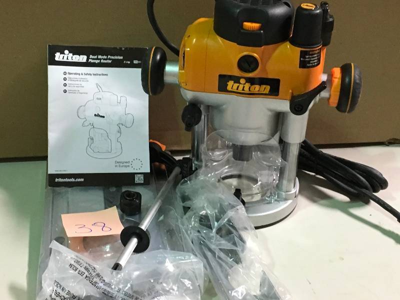 lot 38 image: TRITON 110-Volt 3.25 HP Precision Dual Mode Router with Plunge