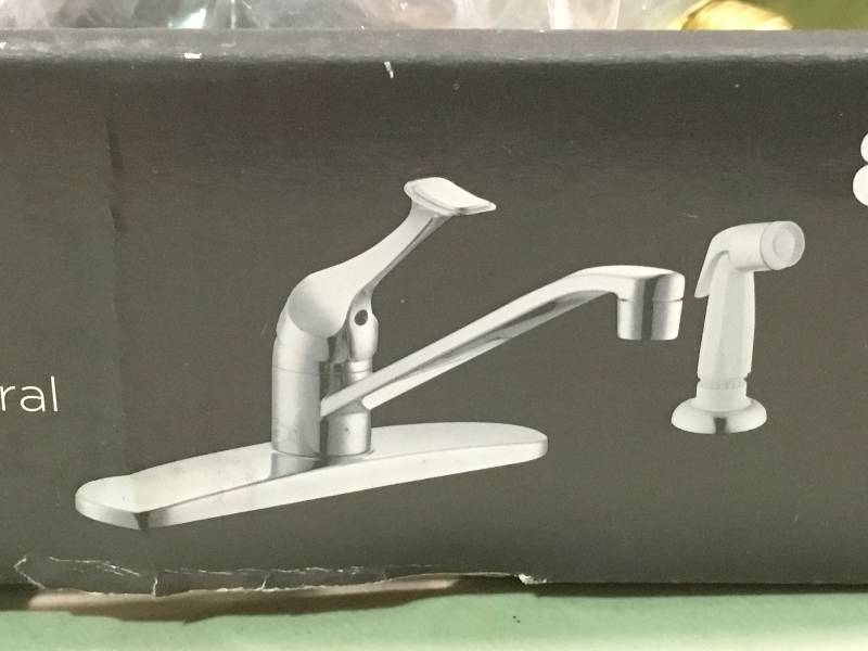 lot 51 image: Glacier Bay Single-Handle Standard Kitchen Faucet with White Side Sprayer in Chrome