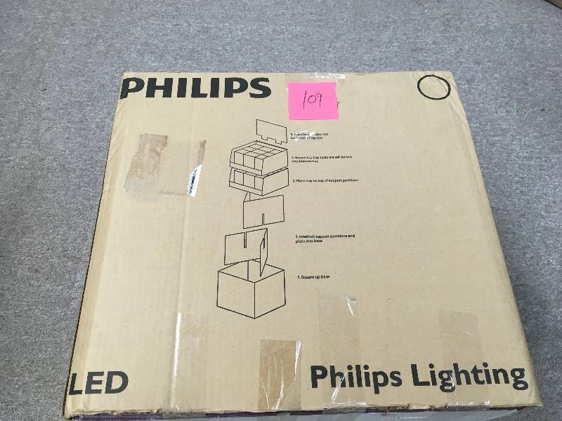 lot 109 image: Philips BC9.5BR30SLIM2700 DIM DP 120V162 120 Volt SlimStyle lot of 32 lamps case