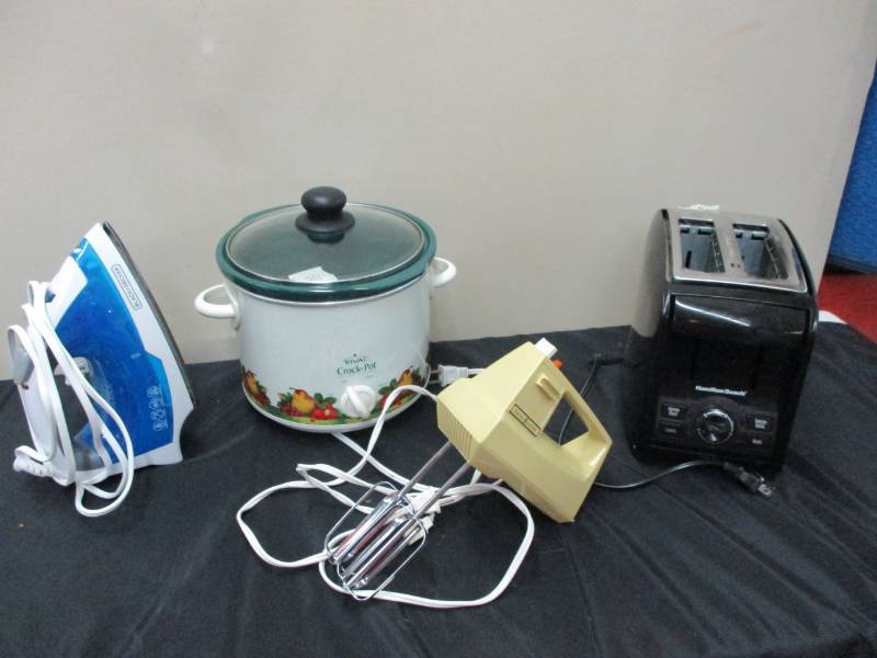 Toaster, Crockpot, Hand mixter, Iron
