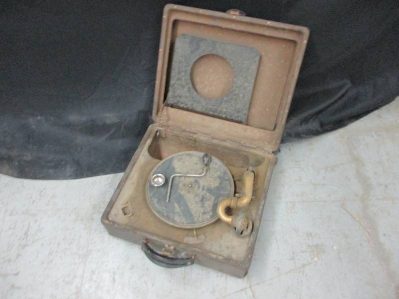 Old Record Player VICTROLA