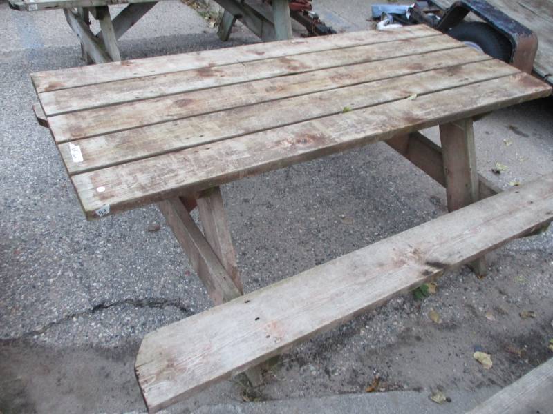 6 ft Wood Picnic Table
