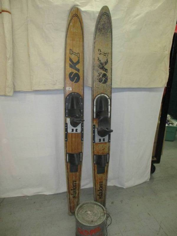 Decorative skis and minnow bucket