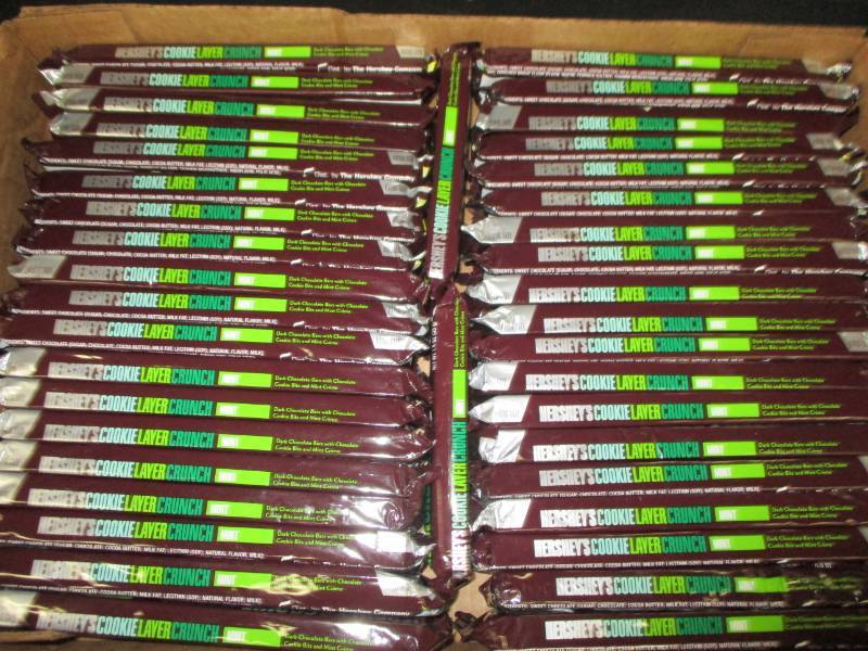 40 packs of Herseys Cookie and Crunch Candy Bars