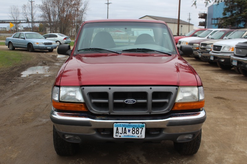 lot M3050 image: 1998 Ford Ranger XLT Super Cab 4x4
