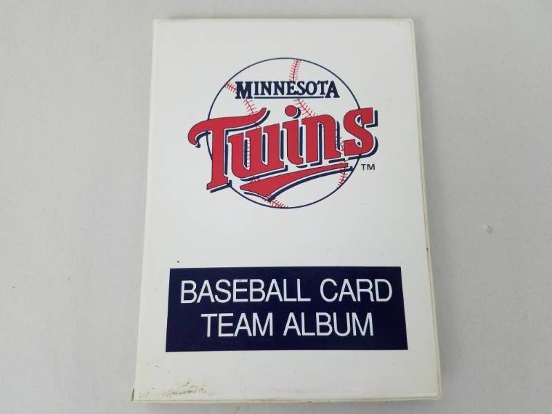 Minnesota Twins Baseball Card Team Album early 1990s