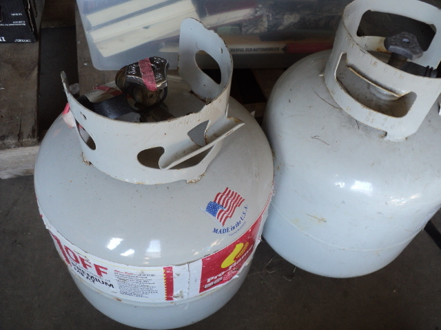 lot 13 image: 2 20 pound cylinders...