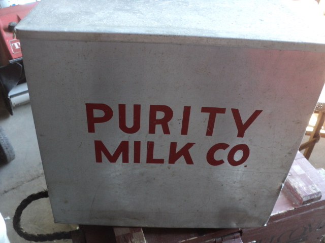 lot 18 image: metal Purity Milk Co. box and lid...