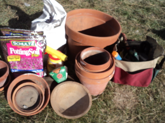 lot 34 image: garden supplies...