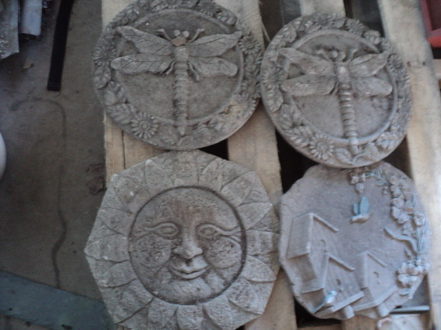 lot 60 image: 4 stepping stones...