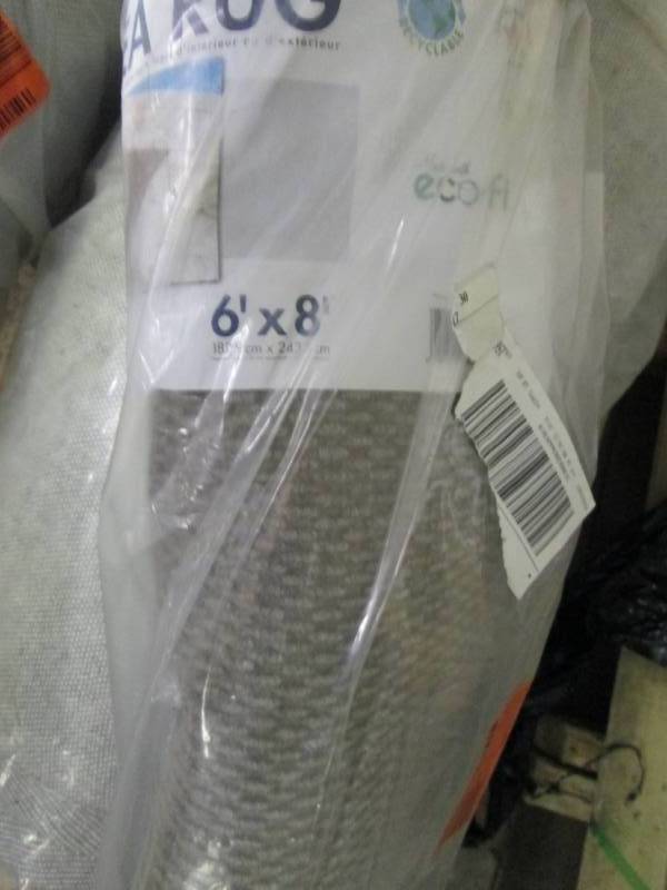 lot 26 image: Foss Hobnail Taupe 6 ft. x 8 ft. In...