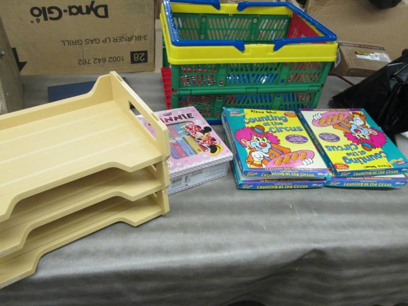 lot 119 image: 4 Boxes Reusable Skill Building Car...