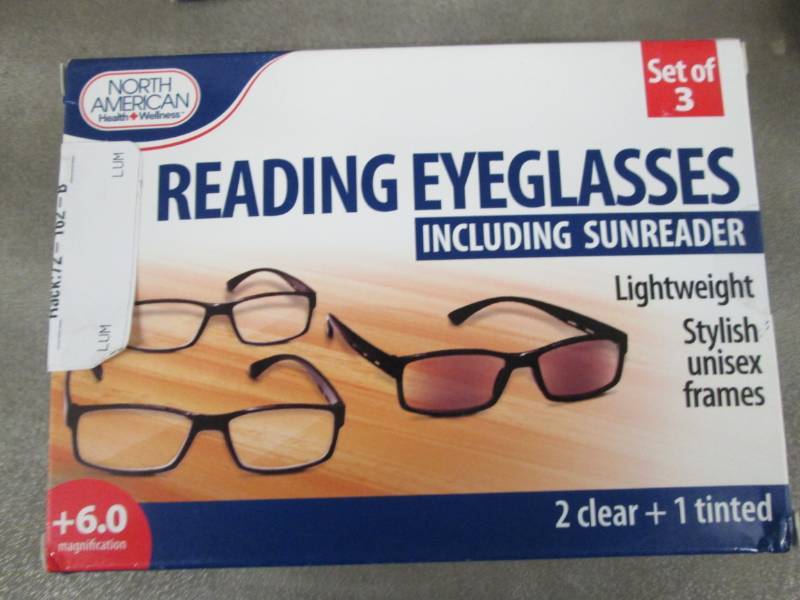 lot 223 image: Set of 3 Easy Comfort Reading Glass...