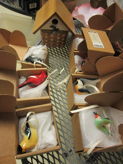 LONGABERGER BIRDHOUSE AND CERAMIC BIRD ORNAMENTS