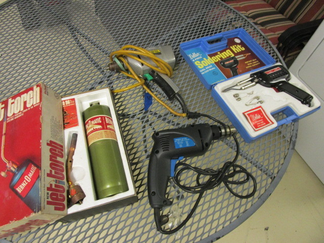 ASSORTED POWER TOOLS