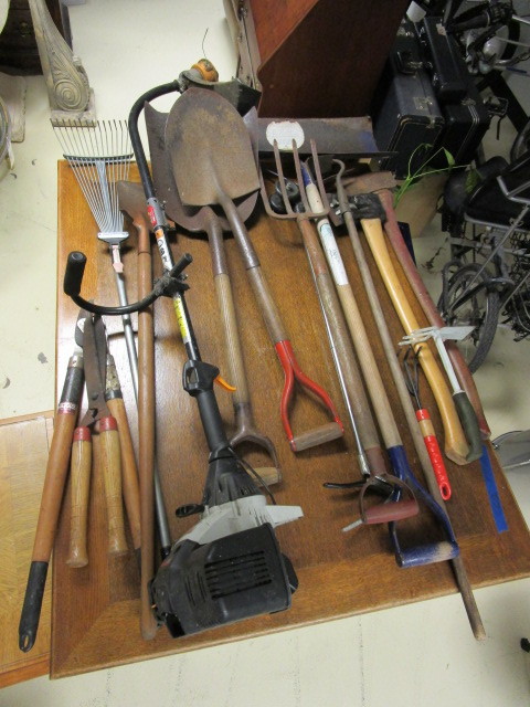 WEED WHIP AND LAWN AND GARDEN TOOLS