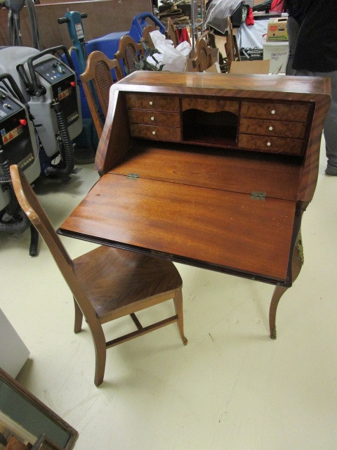 HARDWOOD DROP-DOWN DESK & CHAIR