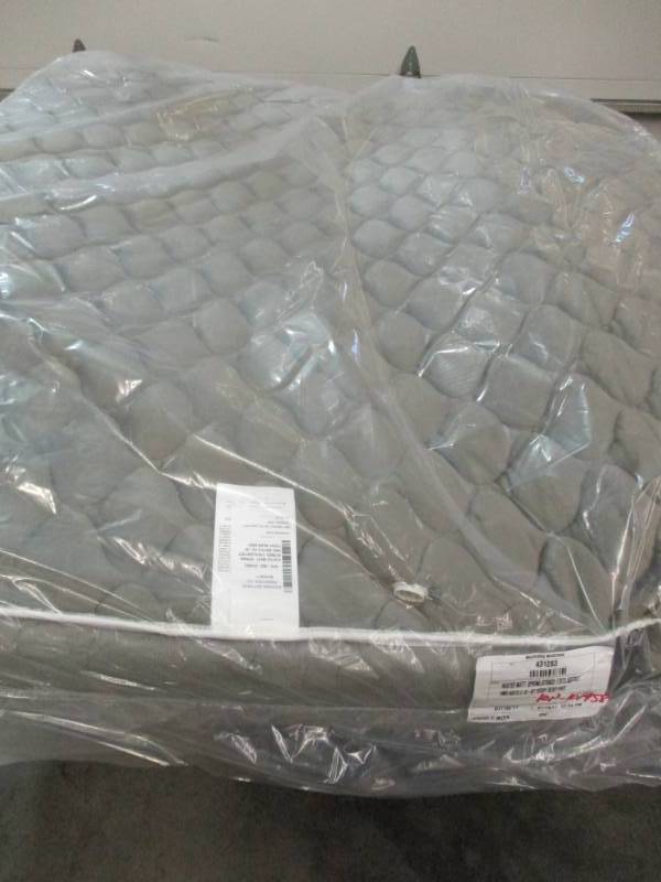 lot 72 image: Teddy Bear Mattress