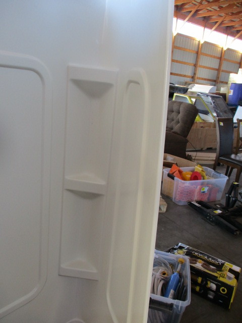 lot 236 image: RV Shower Surround