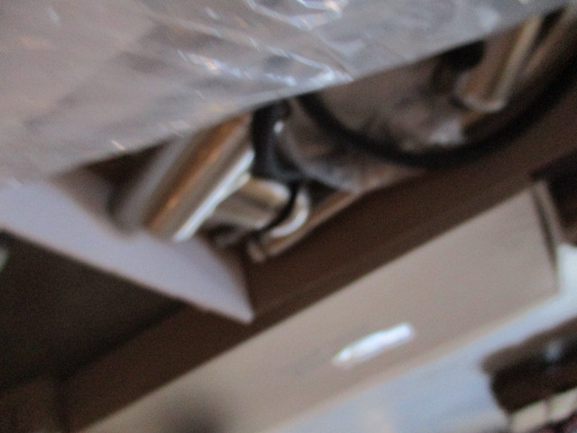 lot 259 image: RV Kitchen Faucet WSprayer