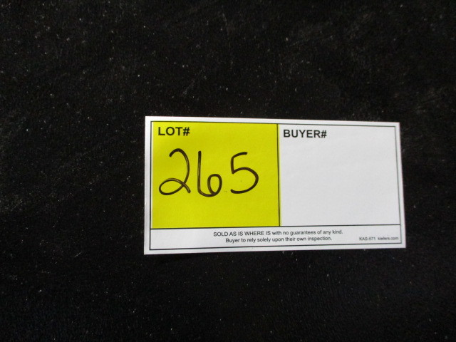 lot 265 image: Plastic Spare Tire Cover