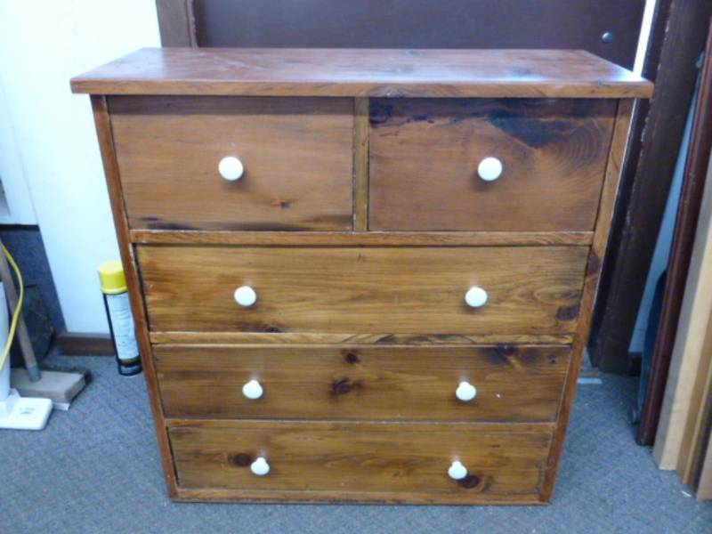 Dresser