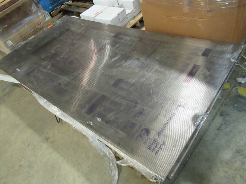 lot 119 image: Lexan Thermoclear 48 in. x 96 in. x 14 in. Smoke Multiwall Polycarbonate (6) Sheets