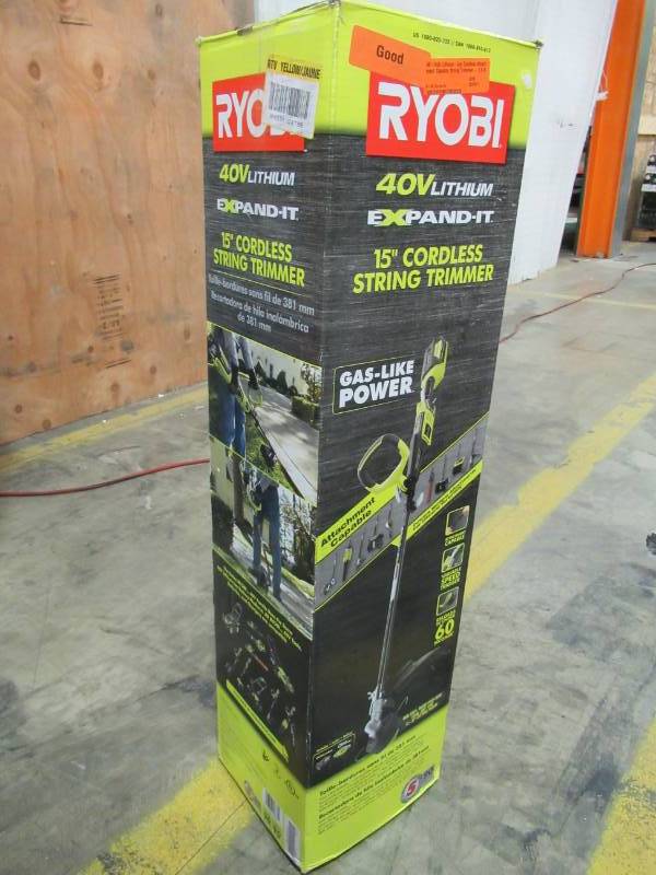 lot 163 image: SLIGHTLY USED - Ryobi 40-Volt Lithium-Ion Cordless Attachment Capable String Trimmer - 2.6 Ah Battery and Charger Included
