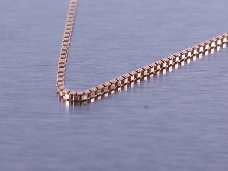 lot 47 image: 14k Gold Necklace