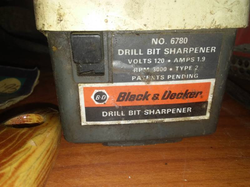 lot 241 image: Man stuff - Black and Decker drill bit sharpener, Bale Hook & More.